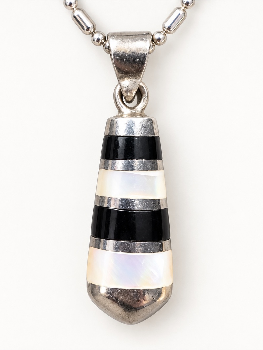 Sterling Silver Black and White Inlay Teardrop Pendant Necklace